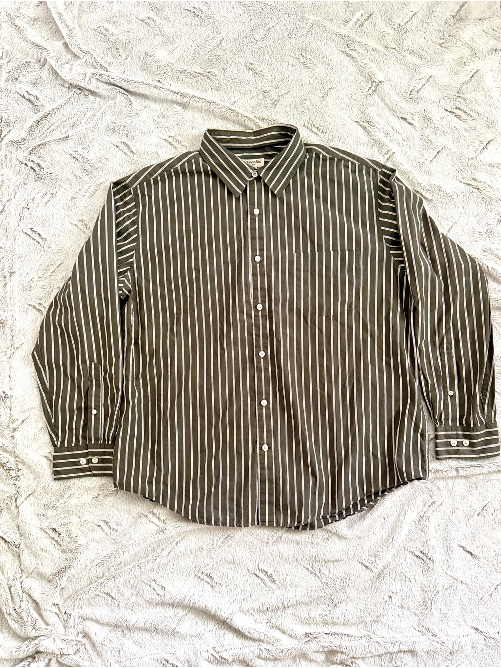 St. John’s Bay Men's XL Striped Button Down Shirt 80's 2-Ply 100% Cotton Gray
